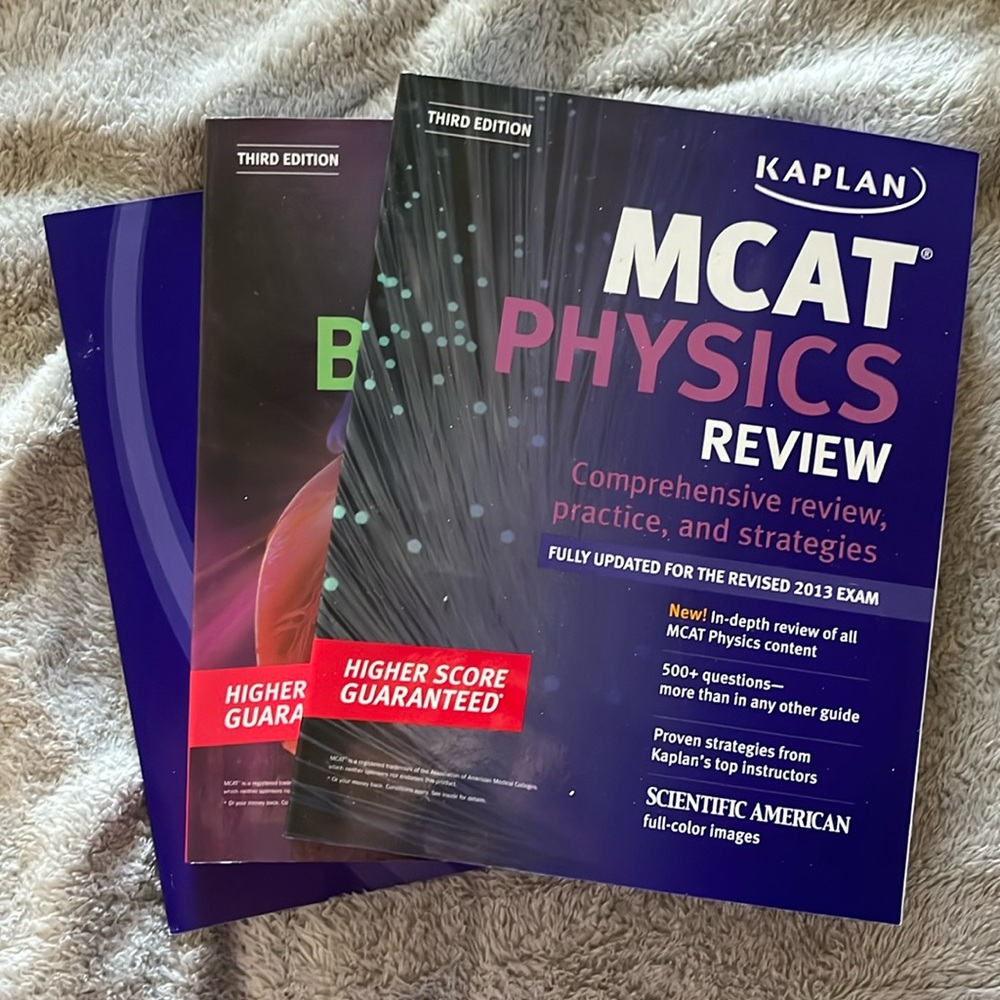 Kaplan MCAT books